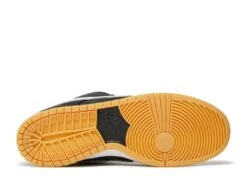 Nike Dunk Low SB 'Black Gum' 7 Nike Dunk Low SB 'Black Gum' -Best Sneaker Store 4 218