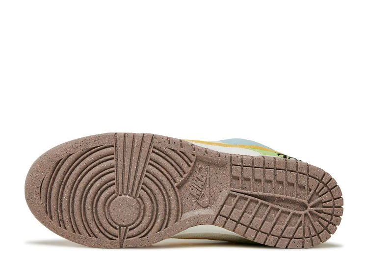 Nike Wmns Dunk Low SE 'Sun Club' 8 Nike Wmns Dunk Low SE 'Sun Club' - Image 8